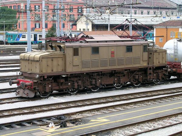 Troppo comodo fare i ferrovieri con i soldi degli altri